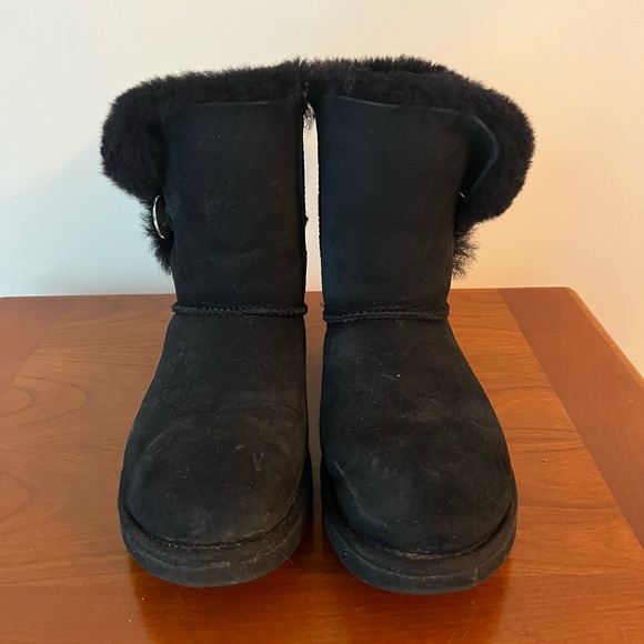 SOLD UGG Shearling Bailey Button Bling Black Boots LIMITED EDITION US 7 - Picture 6 of 6